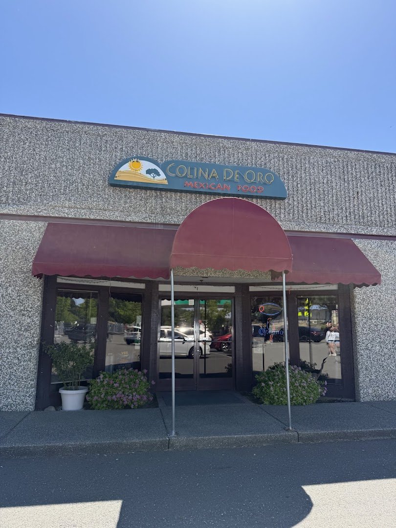 Front view of a Mexican restaurant on Pleasant Valley Road